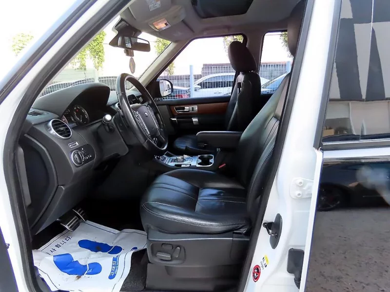 Land Rover DISCOVERY