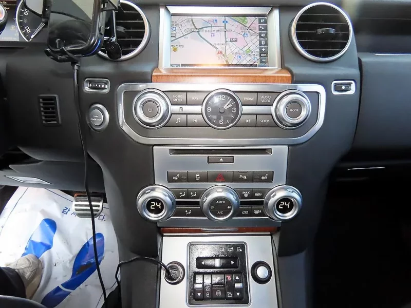 Land Rover DISCOVERY