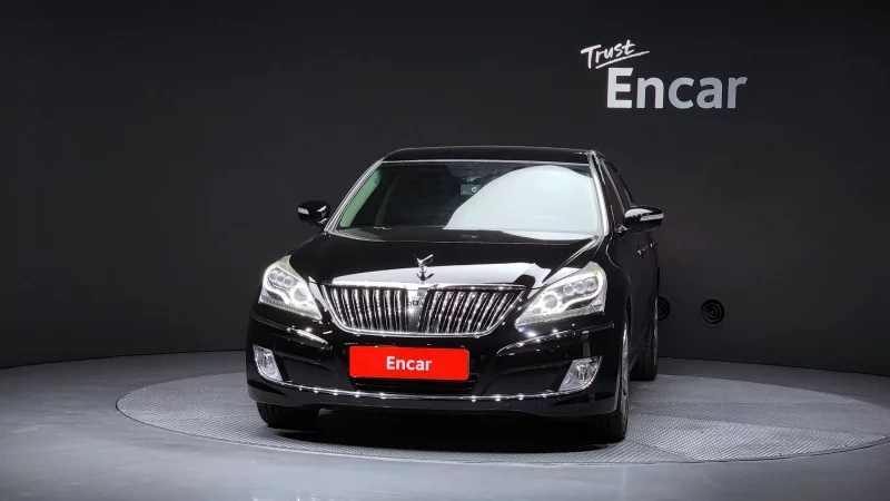 Hyundai Equus
