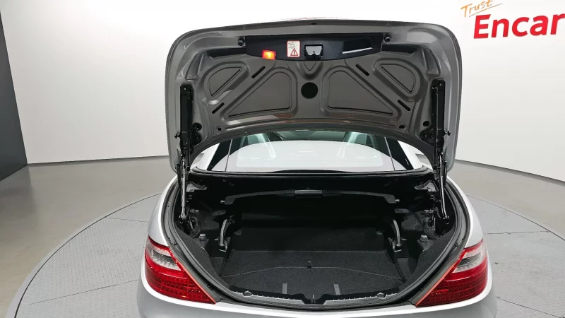 Mercedes-Benz SLK-Class