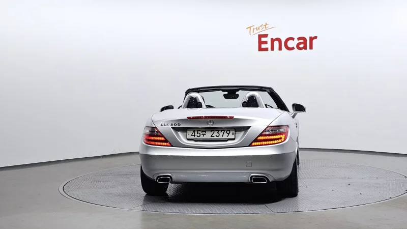 Mercedes-Benz SLK-Class