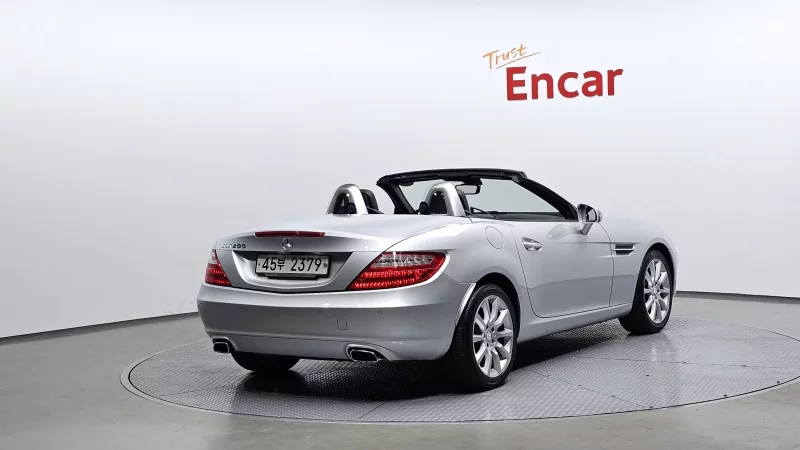 Mercedes-Benz SLK-Class