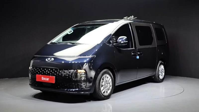 Hyundai Staria