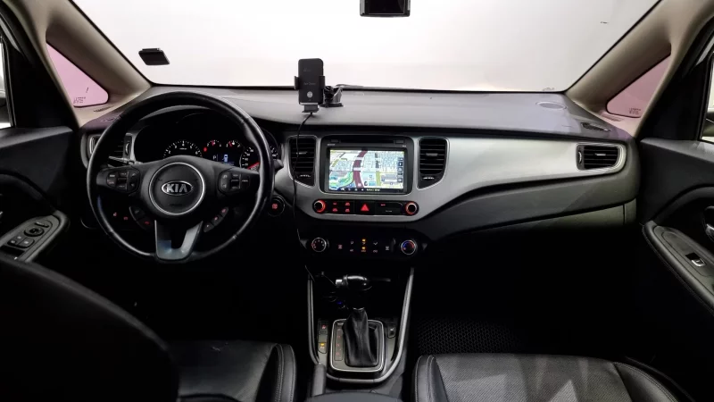 Kia Carens