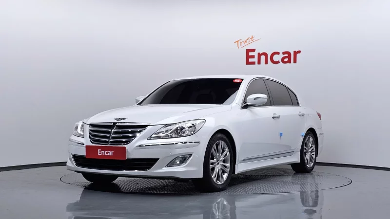 Hyundai Genesis