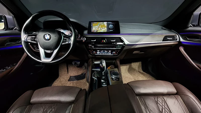 BMW 5-Series