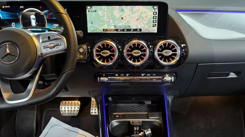 Mercedes-Benz GLA-Class