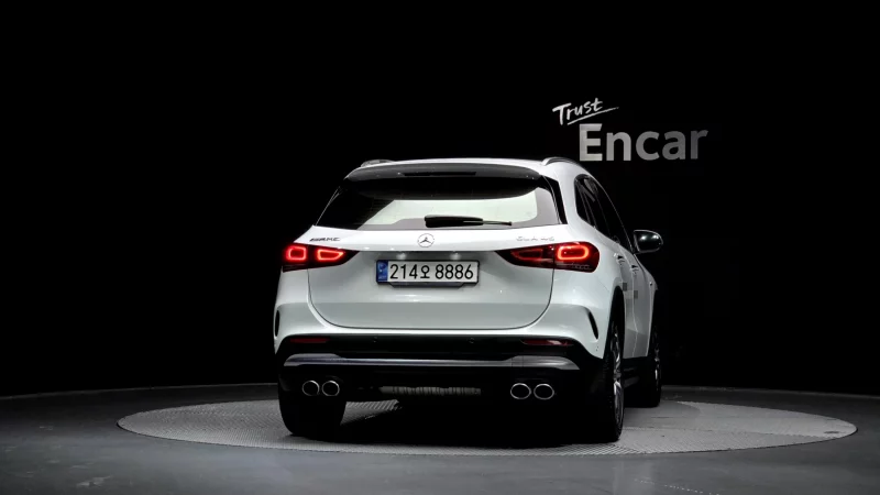 Mercedes-Benz GLA-Class