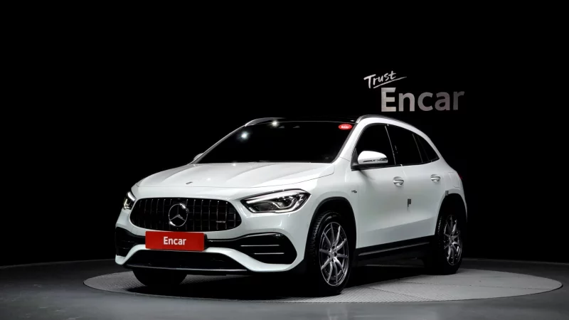 Mercedes-Benz GLA-Class