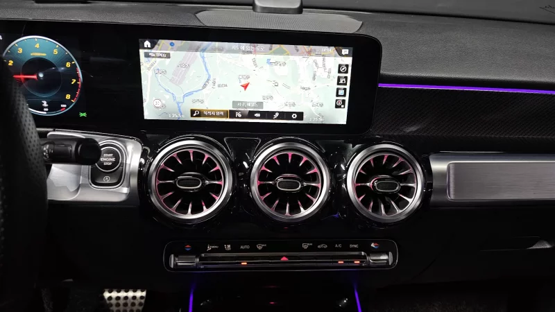 Mercedes-Benz GLB-Class