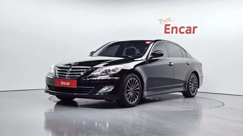Hyundai Genesis