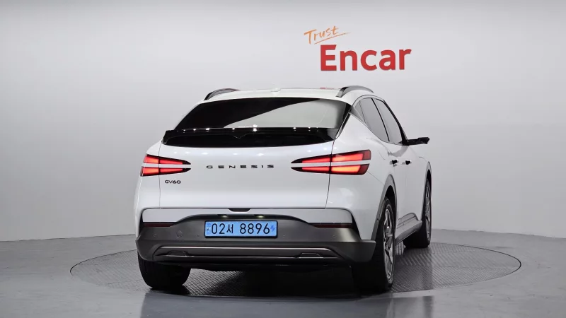 Genesis GV60