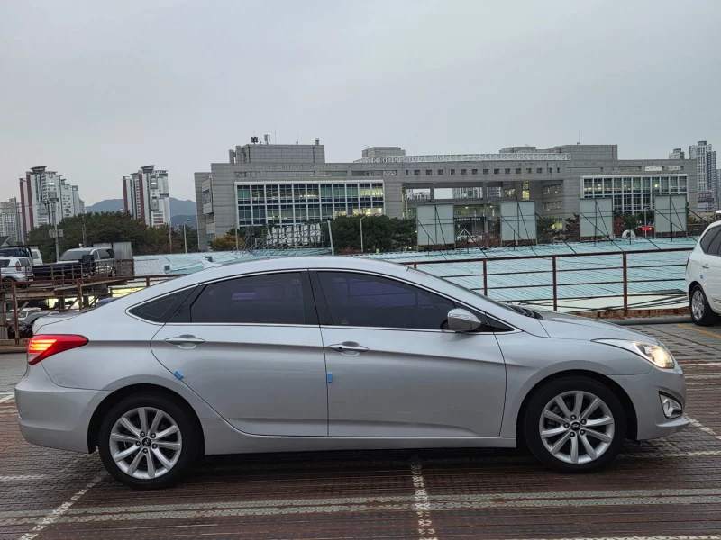 Hyundai I40