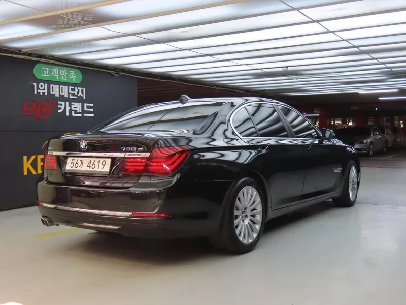 BMW 7-Series