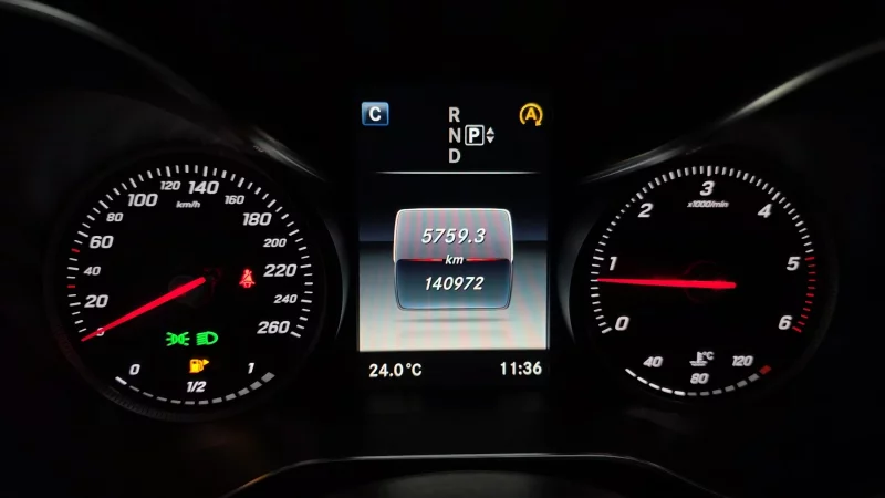 Mercedes-Benz C-Class