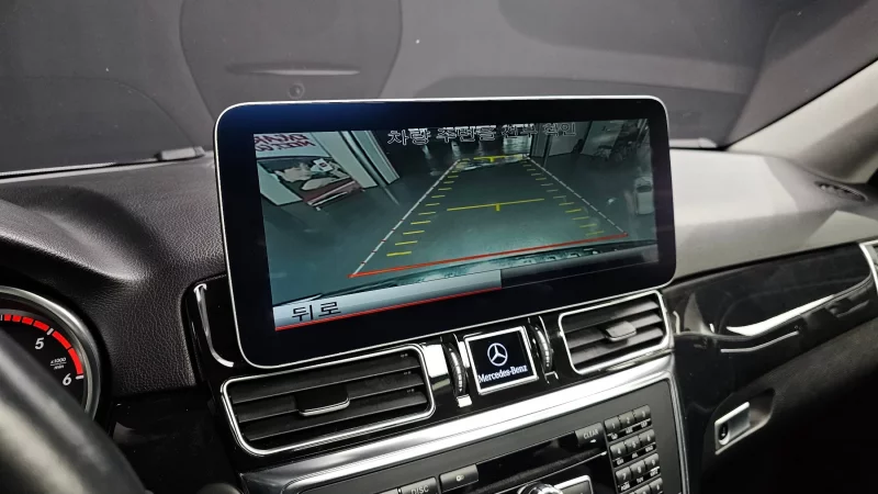 Mercedes-Benz M-class