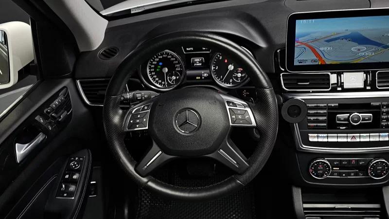 Mercedes-Benz M-class