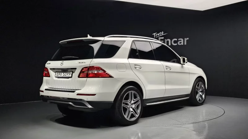 Mercedes-Benz M-class