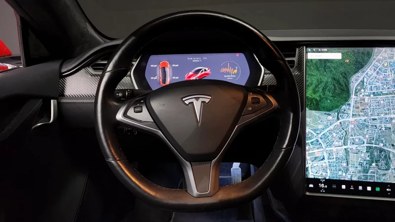 Tesla MODEL S