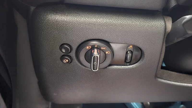 MINI Cooper Convertible