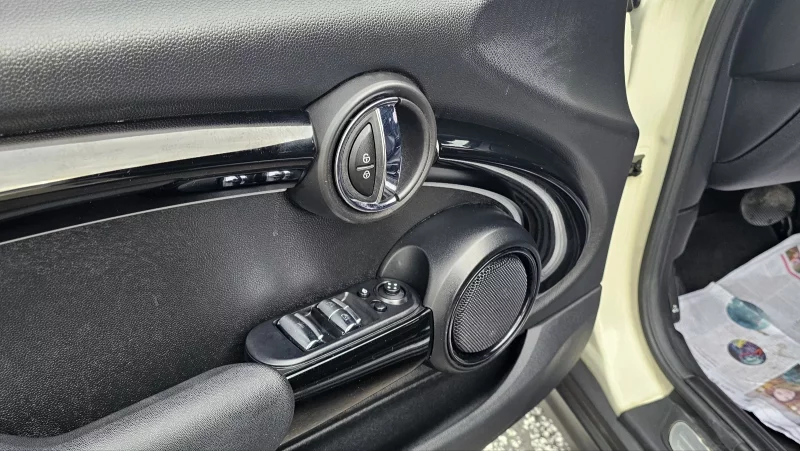 MINI Cooper Convertible