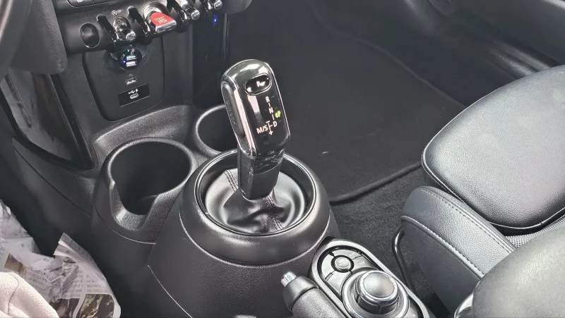 MINI Cooper Convertible