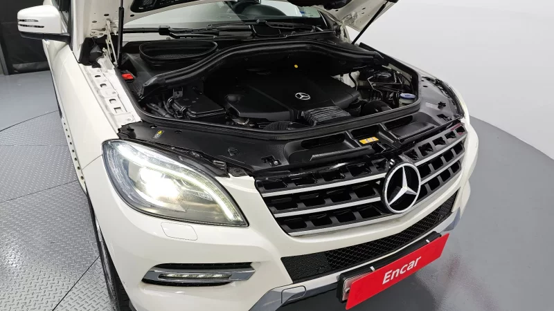 Mercedes-Benz M-class