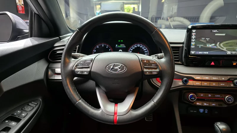 Hyundai Veloster