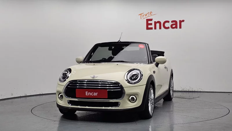 MINI Cooper Convertible