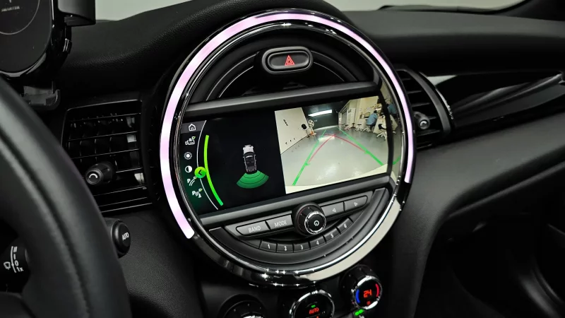 MINI Cooper Convertible