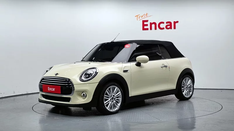 MINI Cooper Convertible