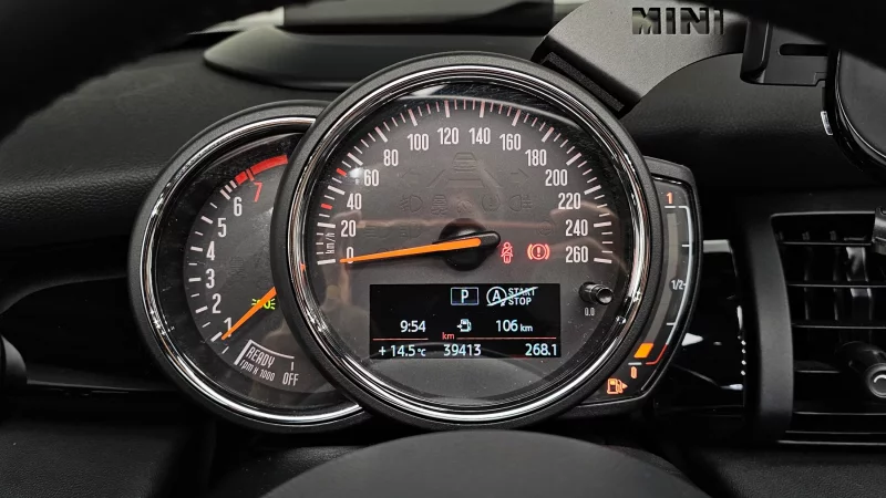 MINI Cooper Convertible