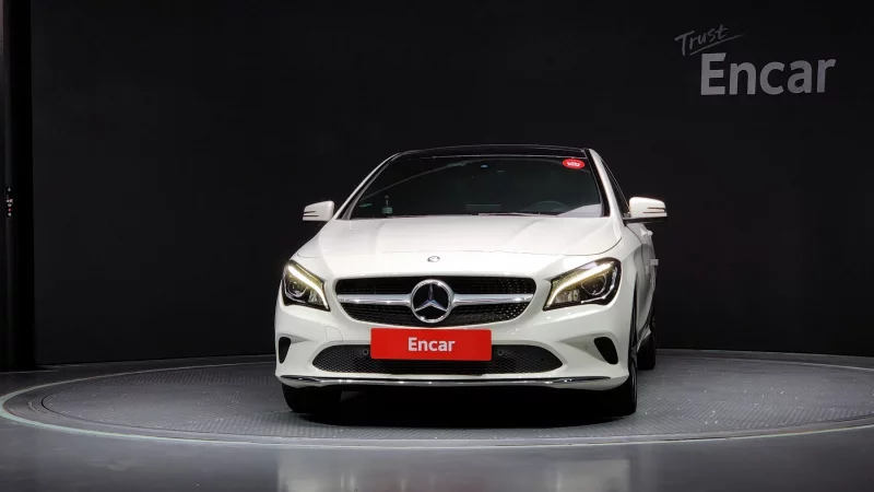 Mercedes-Benz CLA-Class