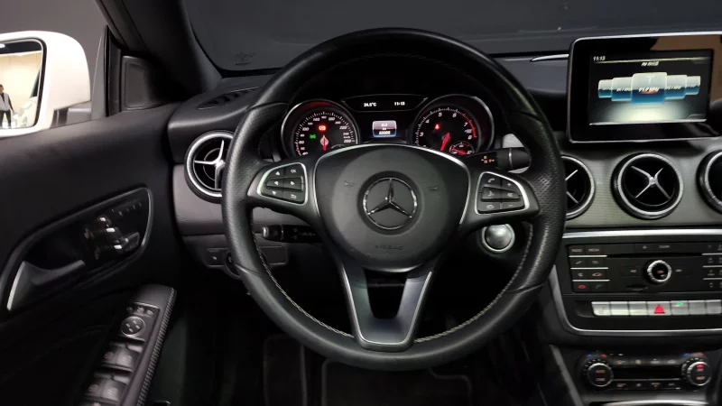 Mercedes-Benz CLA-Class