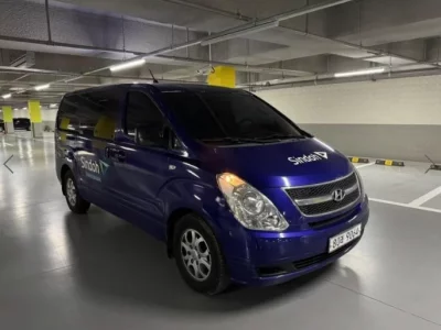 Hyundai Starex