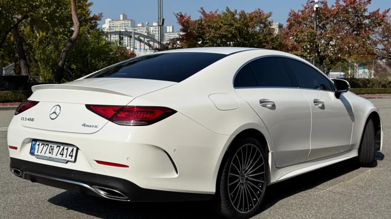 Mercedes-Benz CLS-Class