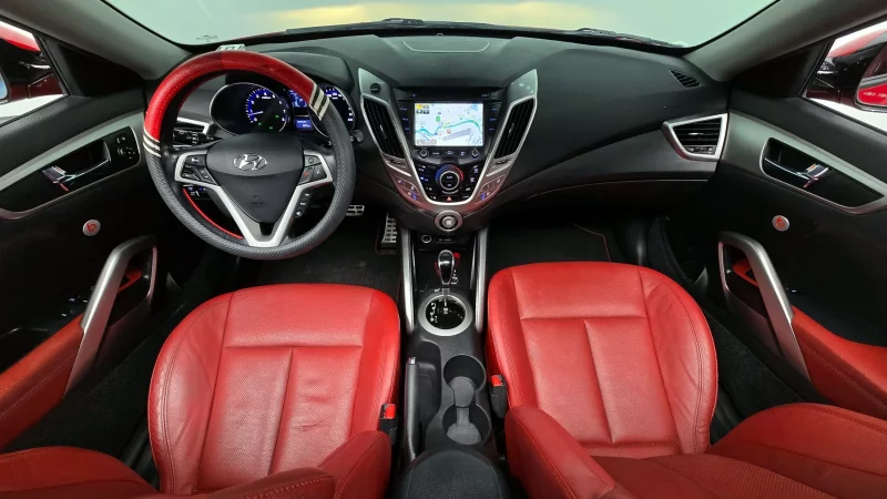 Hyundai Veloster