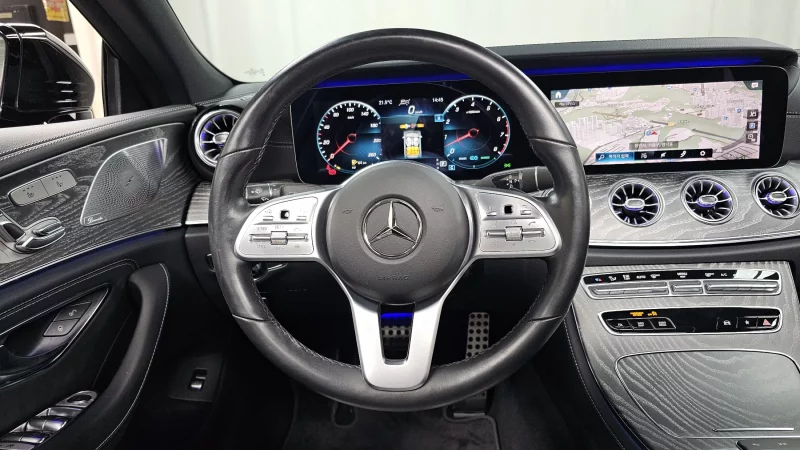 Mercedes-Benz CLS-Class