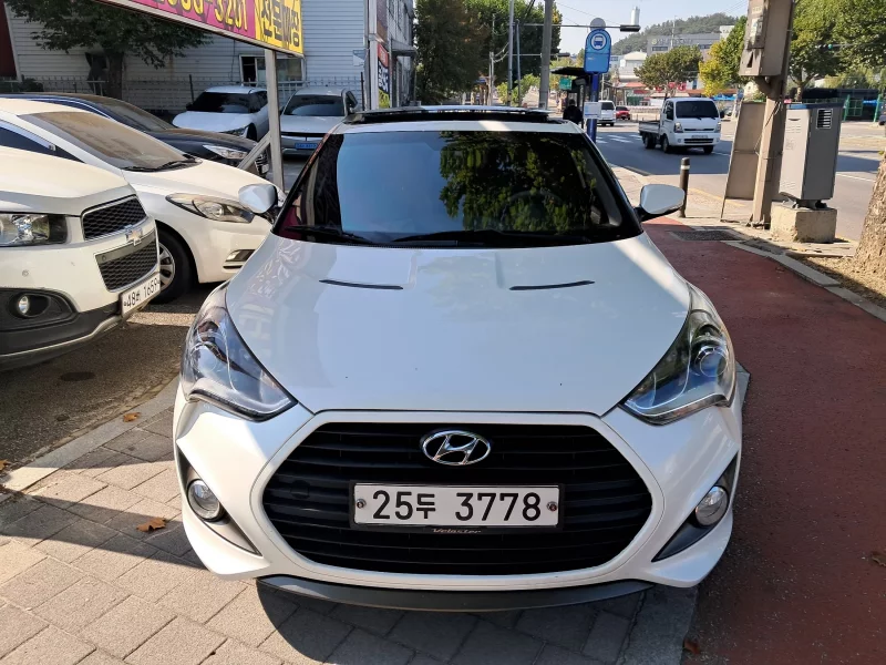 Hyundai Veloster