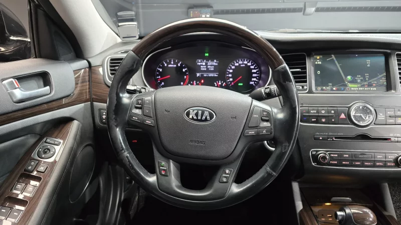 Kia K7