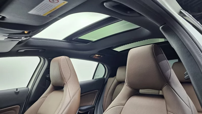 Mercedes-Benz GLA-Class