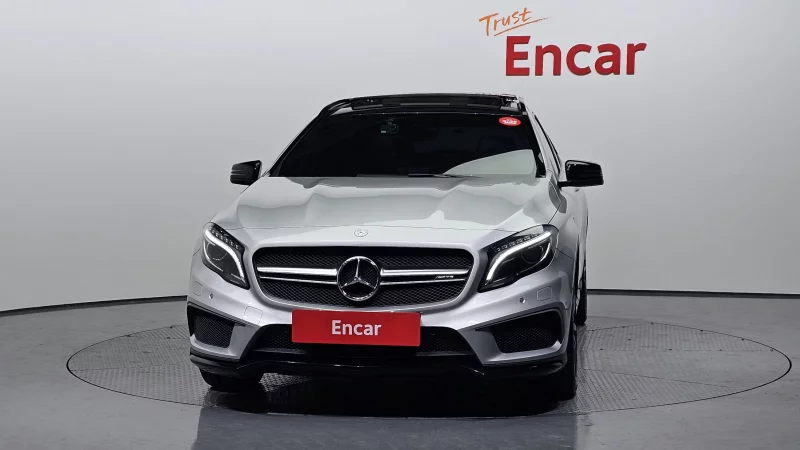 Mercedes-Benz GLA-Class