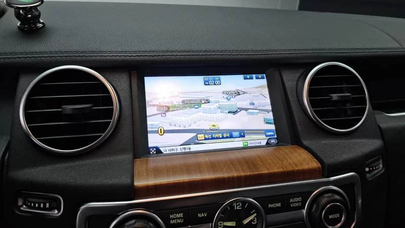 Land Rover DISCOVERY