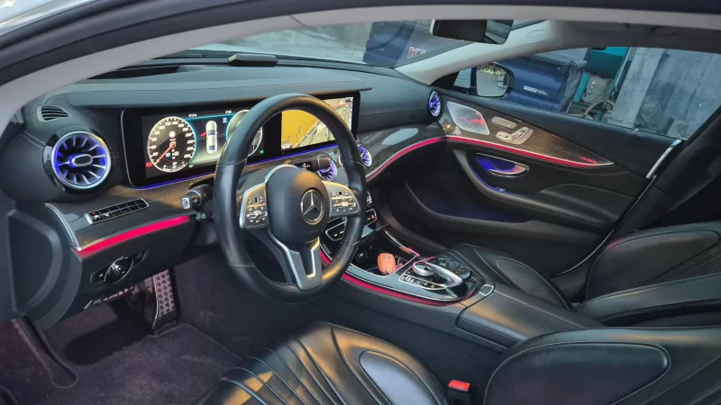 Mercedes-Benz CLS-Class