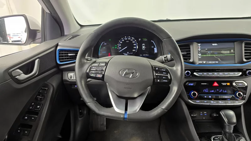 Hyundai Ioniq