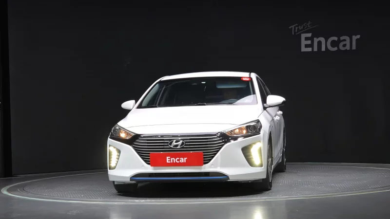 Hyundai Ioniq