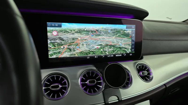 Mercedes-Benz CLS-Class