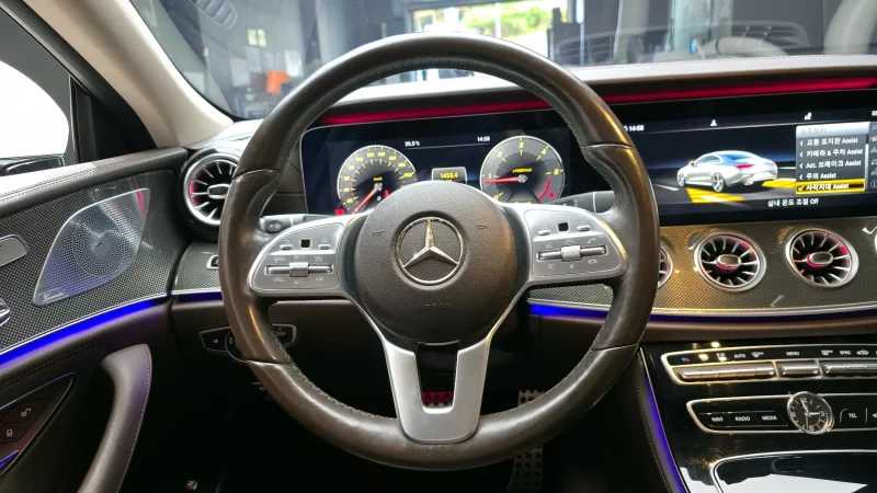 Mercedes-Benz CLS-Class