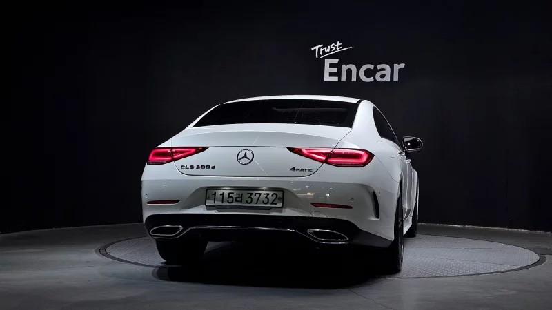 Mercedes-Benz CLS-Class