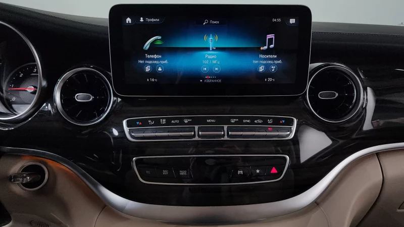 Mercedes-Benz V-Class